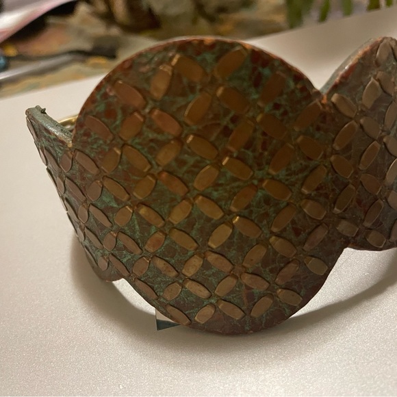 Calleen Cordero Cuff - Picture 3 of 9